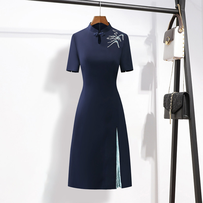 新中式国风案场客服茶楼工作服图片