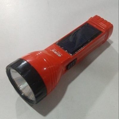 康铭KM-8718强光LED充电式手电 户外多功能太阳能消防应急手电筒