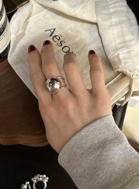 博主同款重工欧美韩版戒指球球