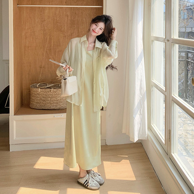 高级感气质淡绿色吊带连衣裙女