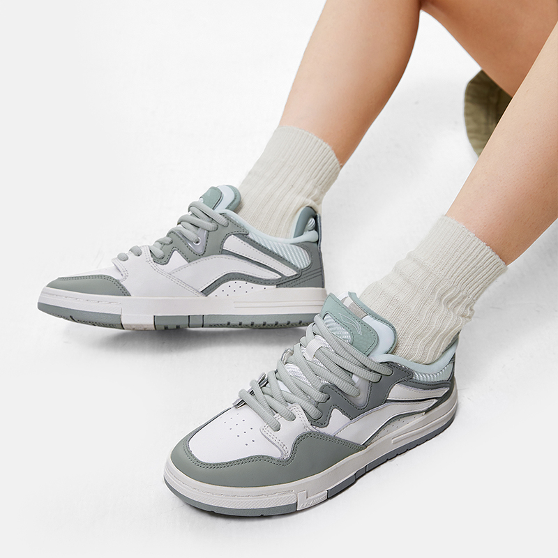 李宁滑板鞋女秋运动系列时尚透气低帮休闲滑板文化鞋AECT036-