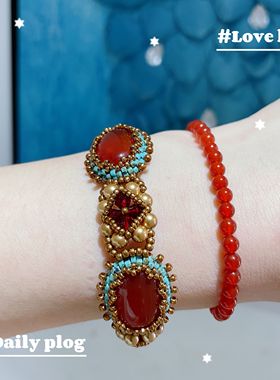 维多利亚手链汉服搭配敦煌莫高窟