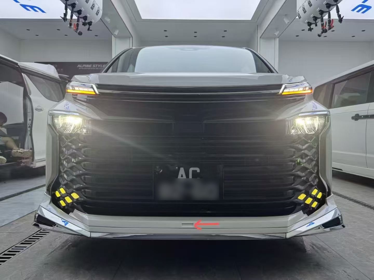 适用于22-25款丰田VOXY 90系改装蒙娜丽莎小包围VOXY升级前唇后唇