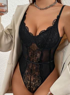 秋季新款欧美风蕾丝花边透视深V露背修身显瘦性感吊带连体衣60096