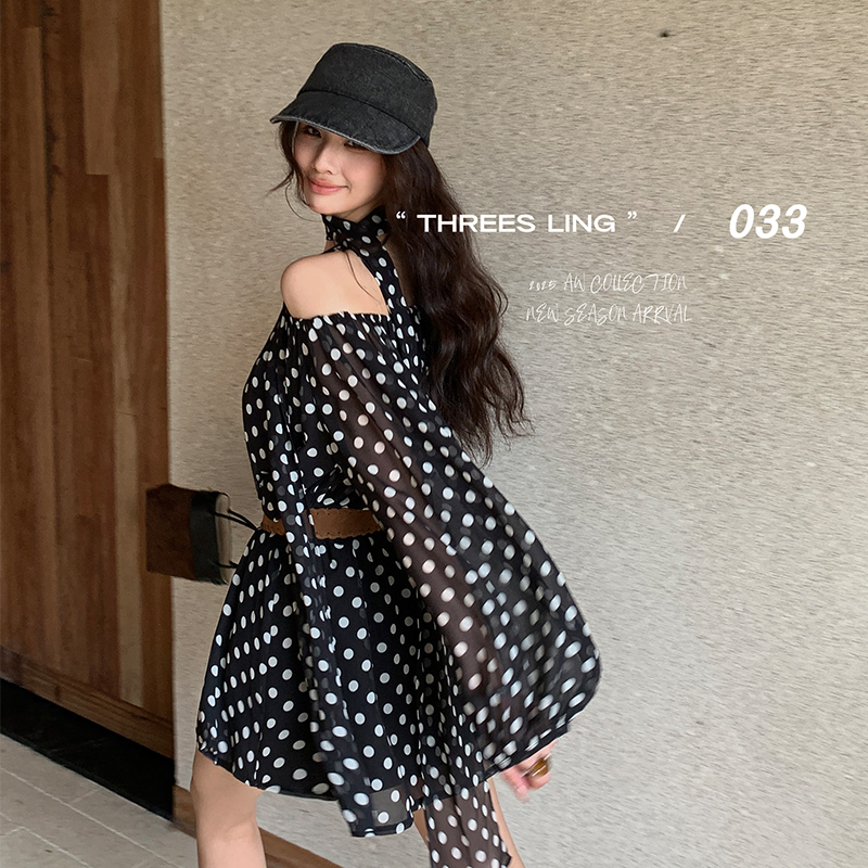 THREES LING ® 033 秋季新款波点一字肩上衣配腰带+飘带 #D161