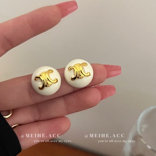 纯欲奶油白~欧美凯旋门半圆球耳钉亮漆奶白小众设计感几何球耳环