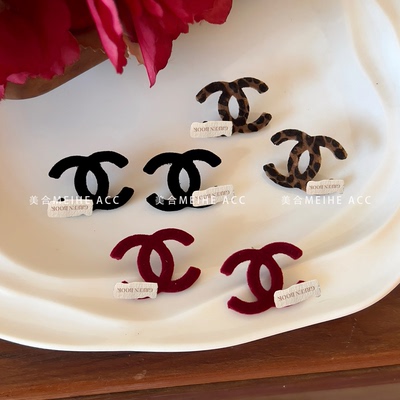 丝绒罗曼史~法式优雅镂空几何双环耳钉温柔时尚植绒气质耳环女