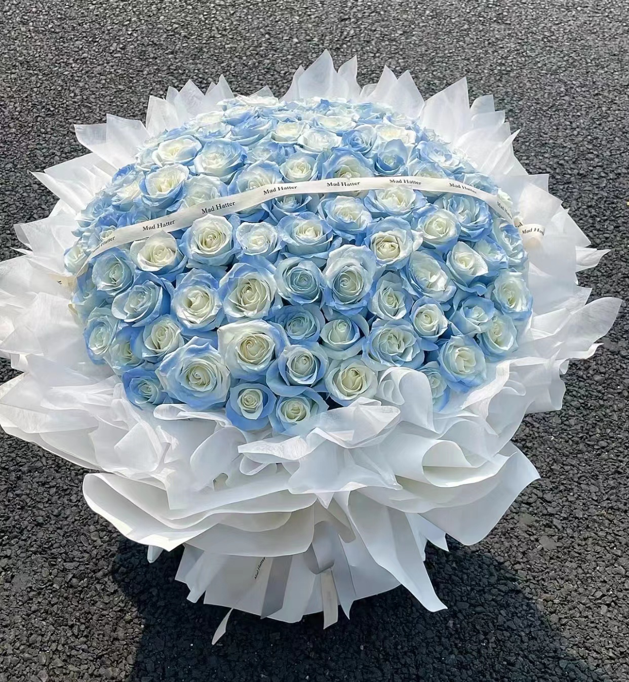 邯郸鲜花碎冰蓝玫瑰爆款七夕99朵