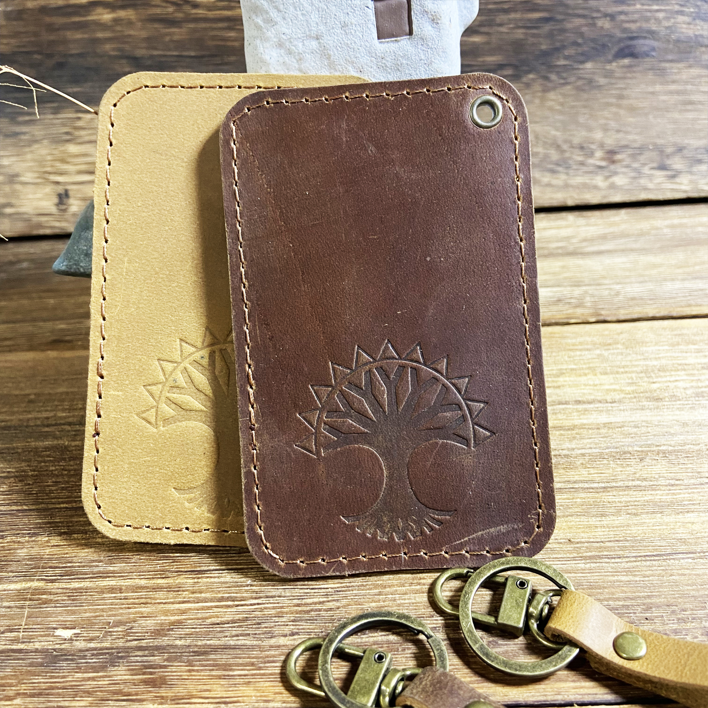 真皮证件保护套生命树牛皮卡包