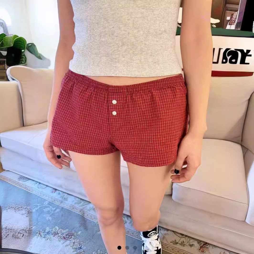 小海鸥美式红格纹显瘦短裤