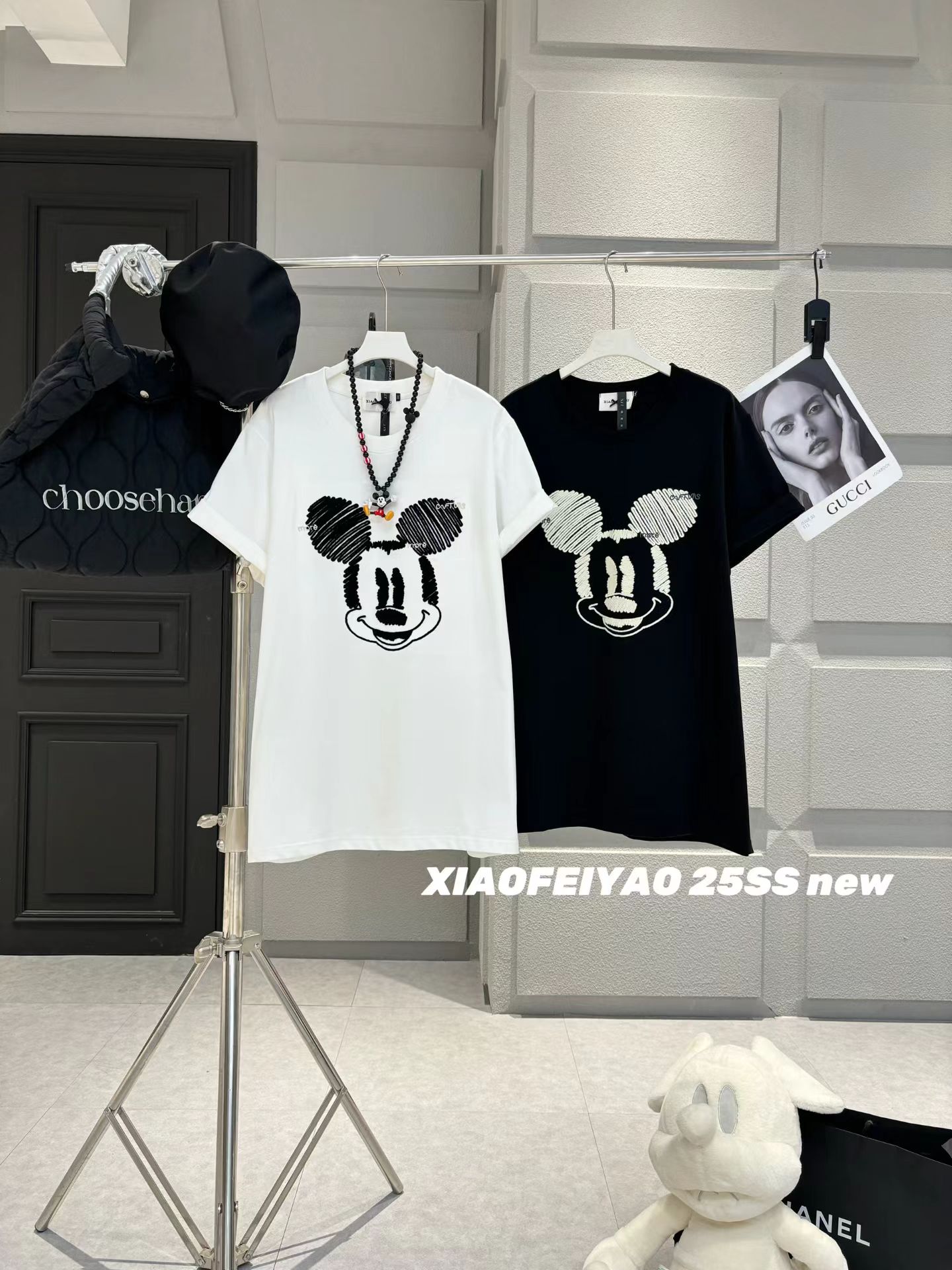 晓肥妖家中长款刺绣米奇正肩短袖女秋冬款200斤宽松T恤大码女装