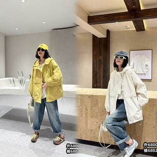 胖妹妹加肥加大连帽工装风衣外套女秋季200斤宽松风衣大码女装