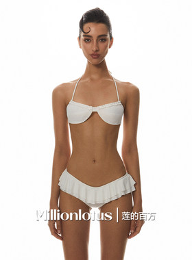 莲的百万“屿迷忘情”白色纯欲海边度假辣妹比基尼