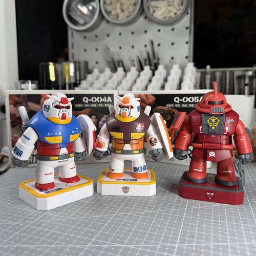 肥仔模型肥M记元祖扎古磁吸拼装模型手办中年元祖摆件配水贴地台