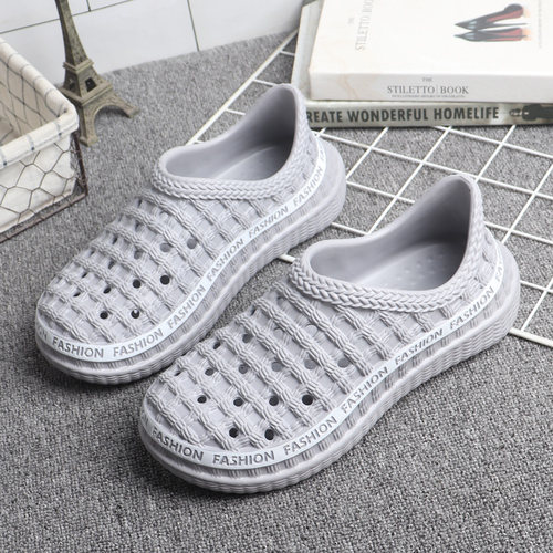 夏季男士凉鞋轻便防滑镂空洞洞鞋