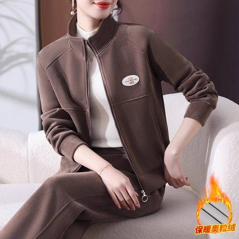 2025新款妈妈运动套装中年女春季休闲上衣两件套中老年人春秋外套