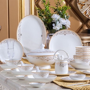 景德镇陶瓷骨瓷餐具碗碟套装高档北欧创意轻奢盘子碗套装家用组合