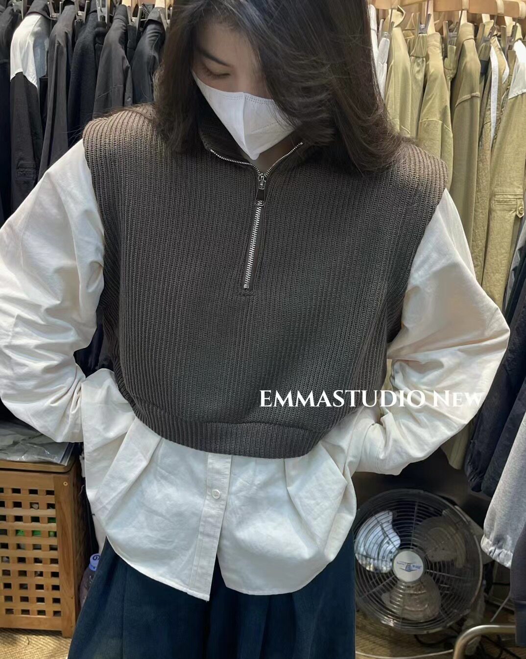 EMMA 秋季新款韩版半拉链宽松针织马甲毛衣+中长款衬衫两件套女潮