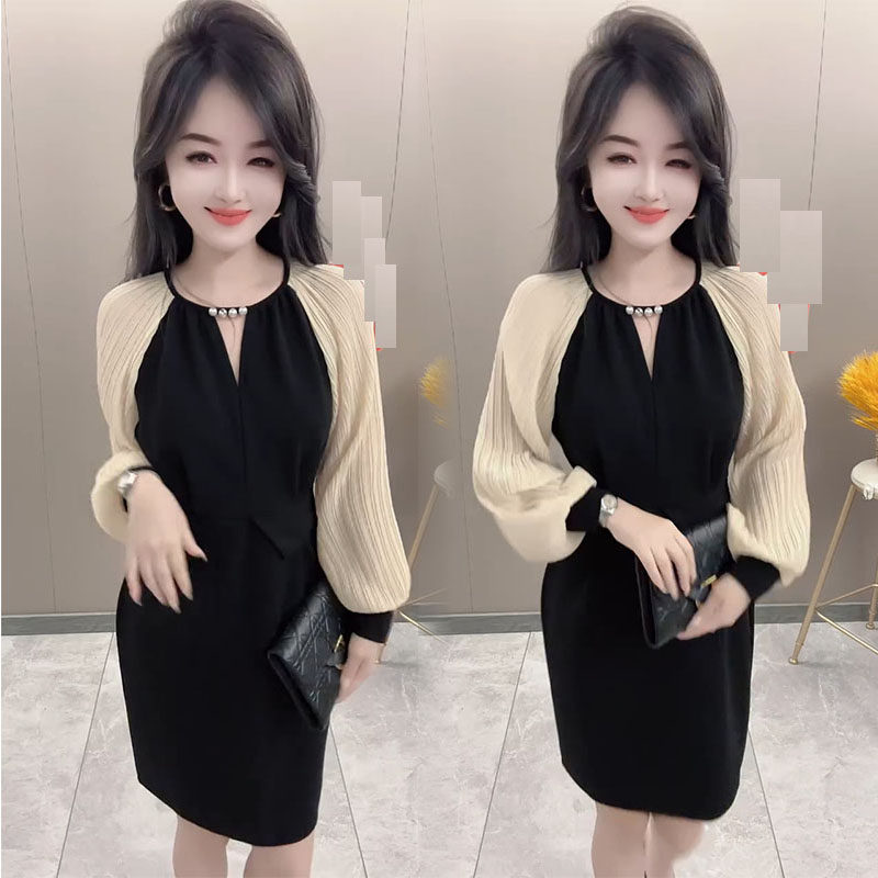 轻奢设计款拼接连衣裙女2025秋季新款重工领珠修身法式气质显瘦裙,女装/女士精品,连衣裙,淘宝优惠券,粉丝福利购,淘宝优惠卷