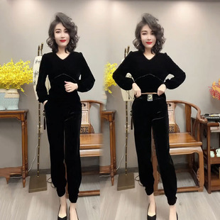 丝绒时尚套装女2025秋冬新款洋气显瘦打底上衣束脚萝卜裤两件套潮