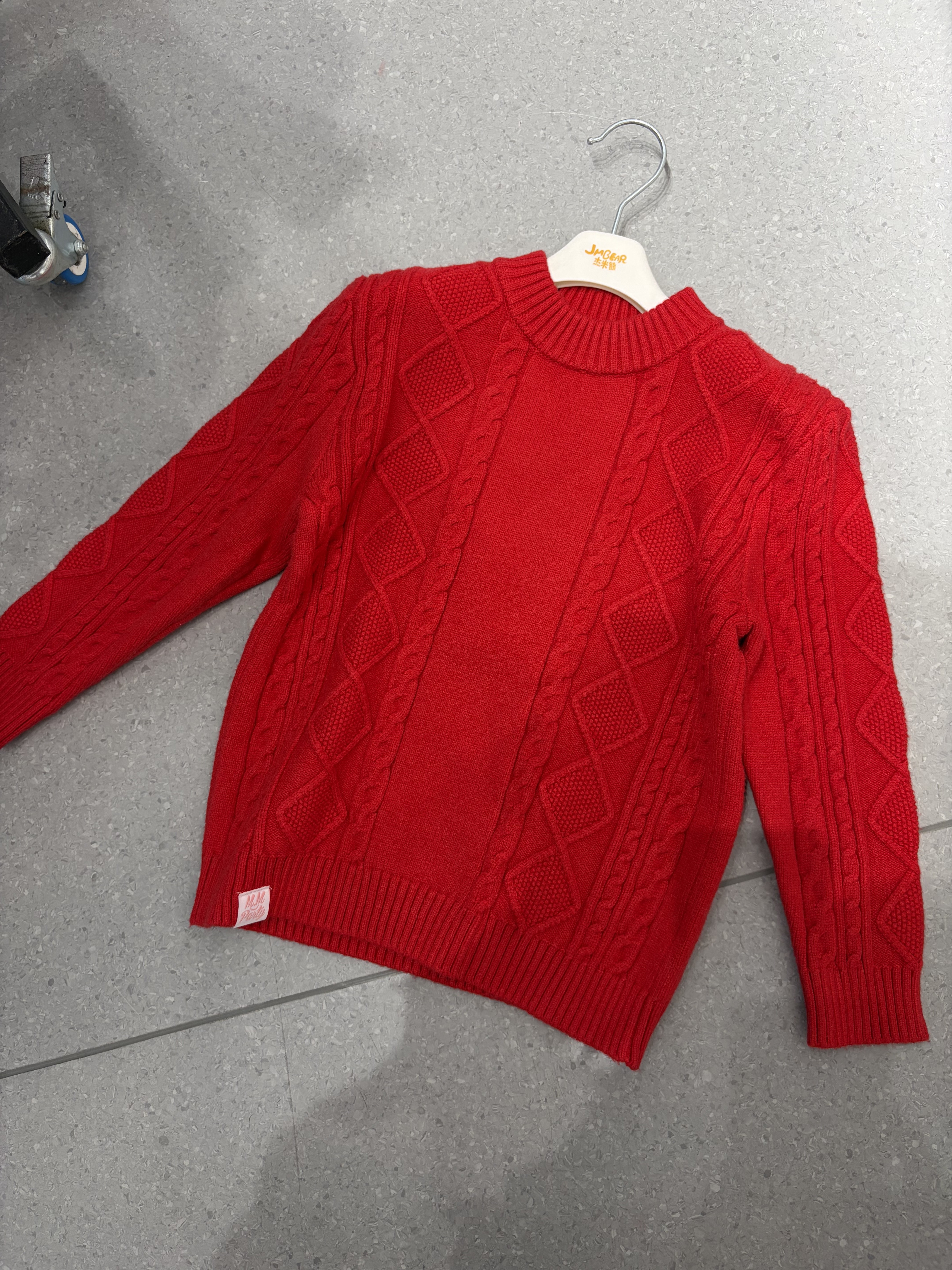 撤柜正品儿童套头毛衣150码女童高品质针织衫新年红麻花毛衣柔软