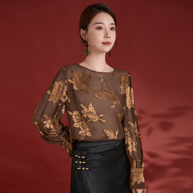 春秋真丝剪花新中式圆领小衫高级感桑蚕丝气质妈妈长袖T恤打底衫