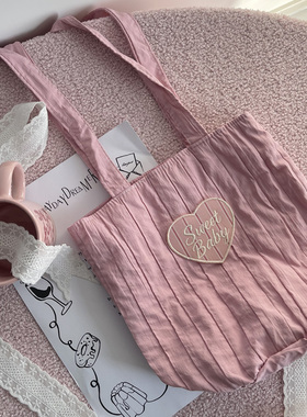 定制logo ins风绗缝手提包女便携外出心形贴布装饰小众设计托特包