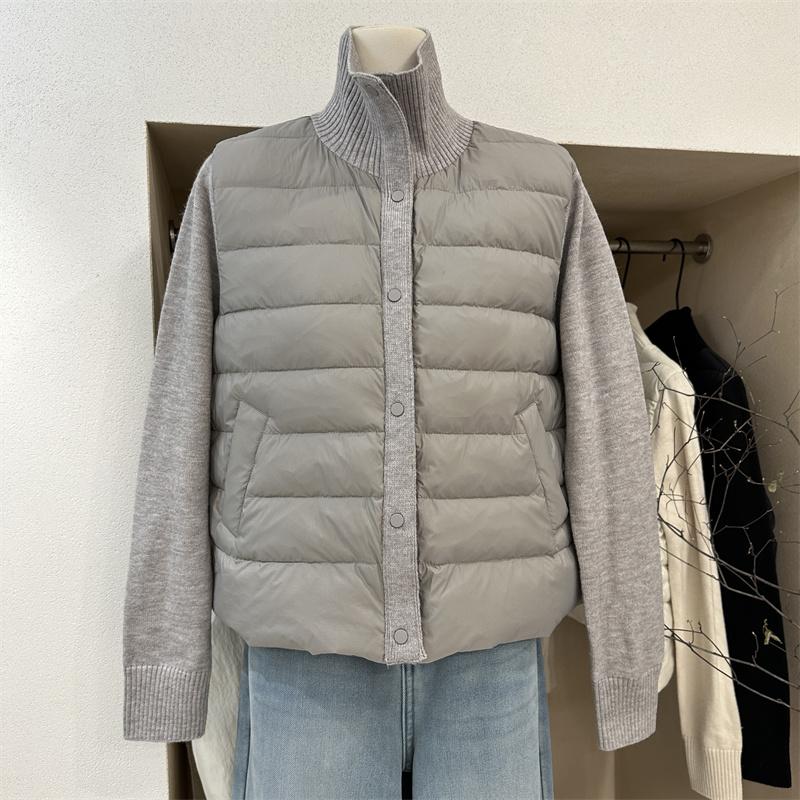 韩系短款立领针织拼接袖羽绒服