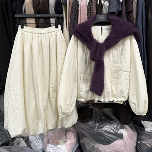 奶呼呼泡芙花苞棉服套装女秋冬新品圆领短外套+半身裙两件套2026