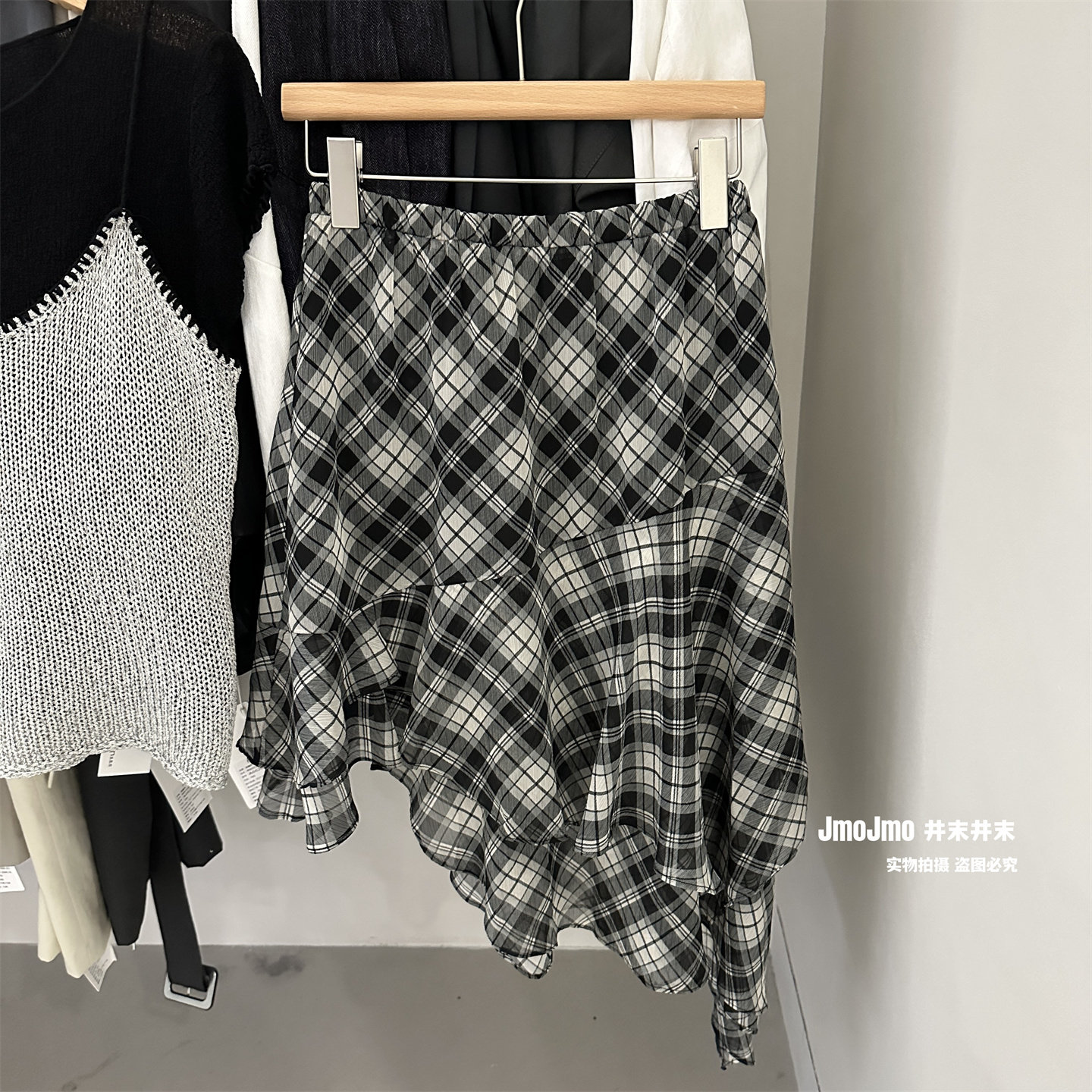 温柔轻盈不规则格子半身裙女春新品显瘦松紧腰A字中裙叠穿雪纺裙