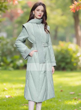 高级品质羽绒服冬季新款时尚气质小飞肩设计收腰修身流苏边装饰