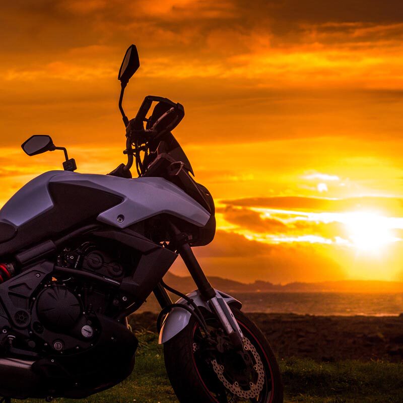 装饰贴画海报 壁纸摩托车骑行墙纸自带背胶自贴装饰画机车挂画