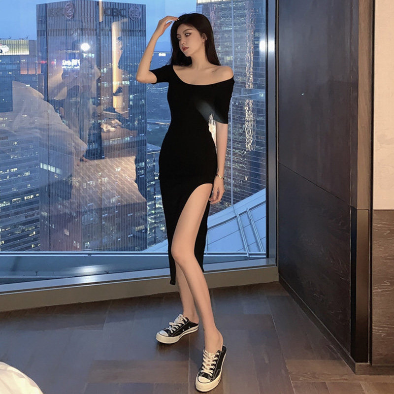 短袖连衣裙女装性感开叉夏季2026超火新款修身显瘦包臀连身长裙子