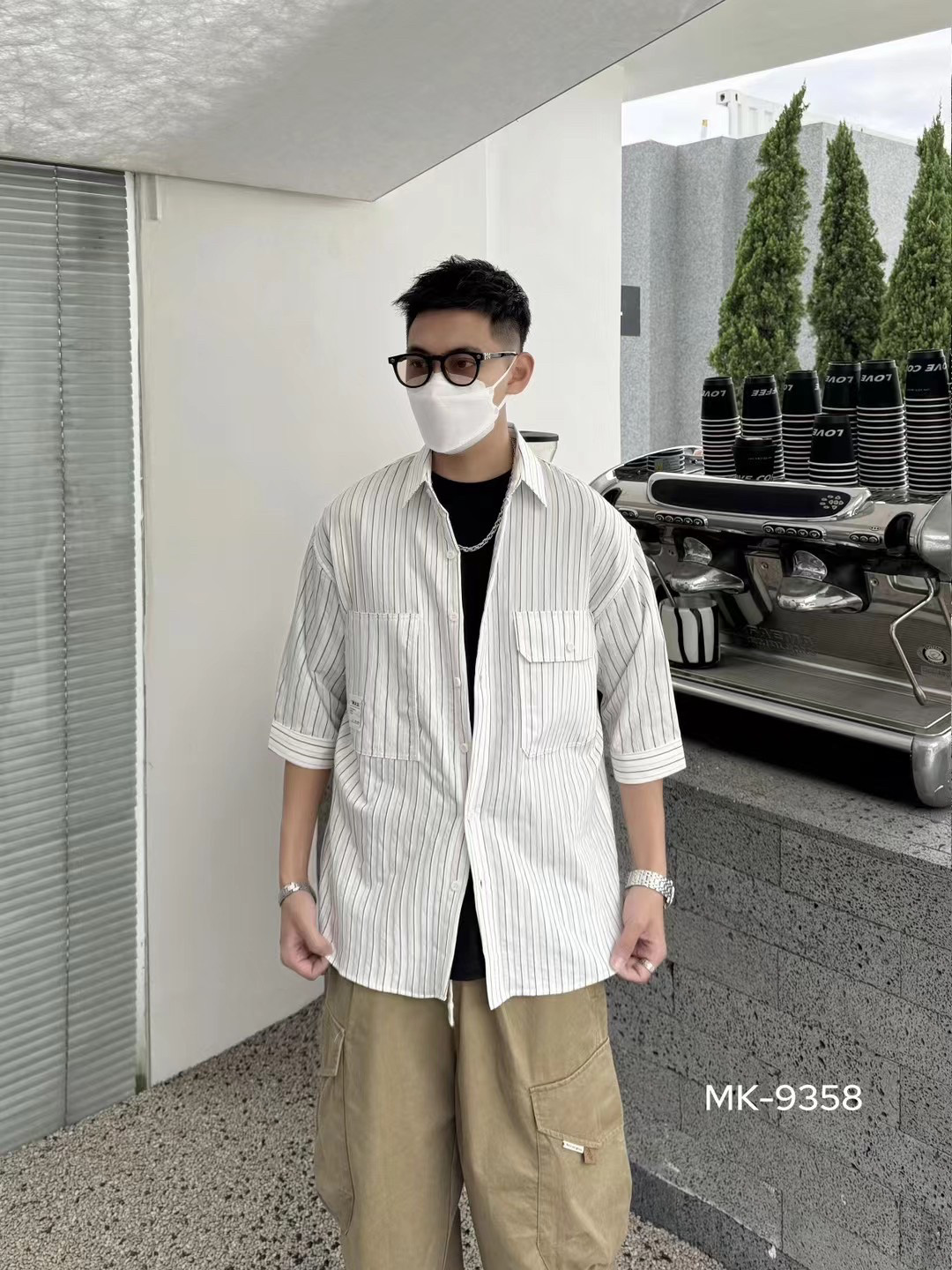 热销日系口袋条纹短袖衬衫型男式夏季新款宽松天丝坑条衬衣青少年