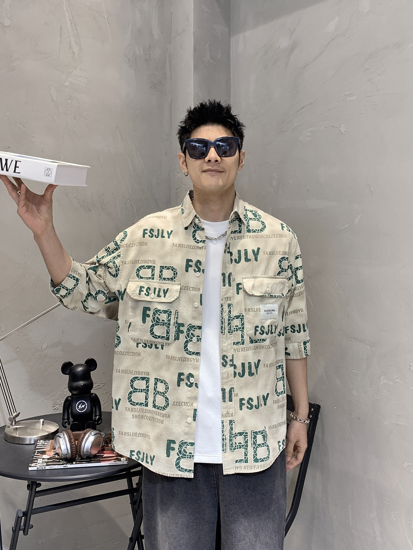 男士潮牌字母印花多口袋中袖衬衫2024夏季新款宽松上衣七分店推荐