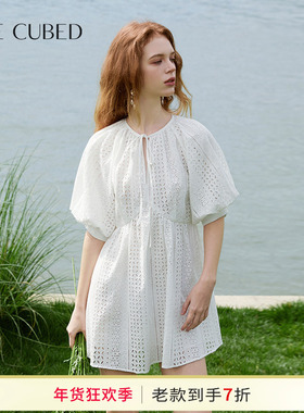 ELLIGIOI白色镂空刺绣泡泡袖收腰显瘦设计感连衣裙2025夏季新款