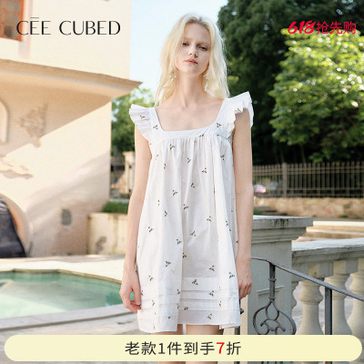 ELLIGIOI碎花刺绣小飞袖连衣裙