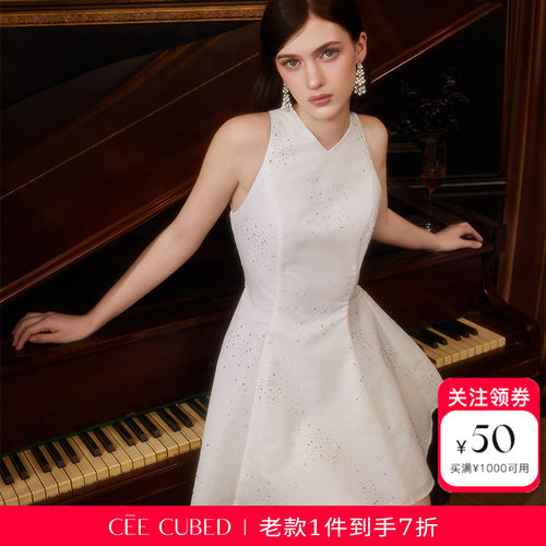 CEECUBED烫钻阔型A摆背心连衣裙