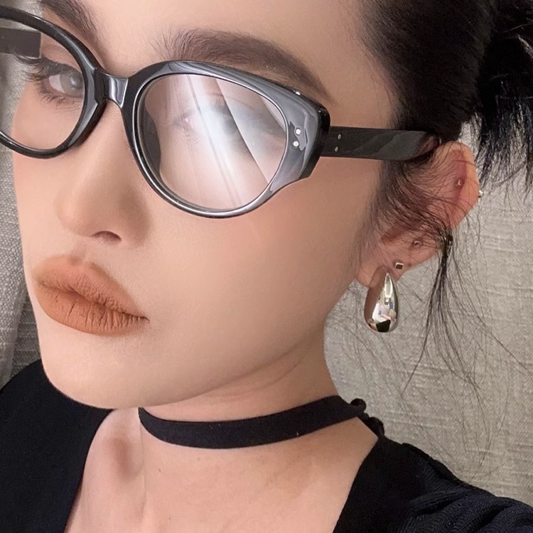 AIYALIU2025新款小众设计水滴几何造型高级感光面金属耳钉耳环