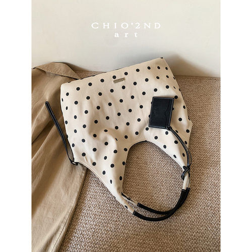 南风Chio2nd塞纳晖光托特包