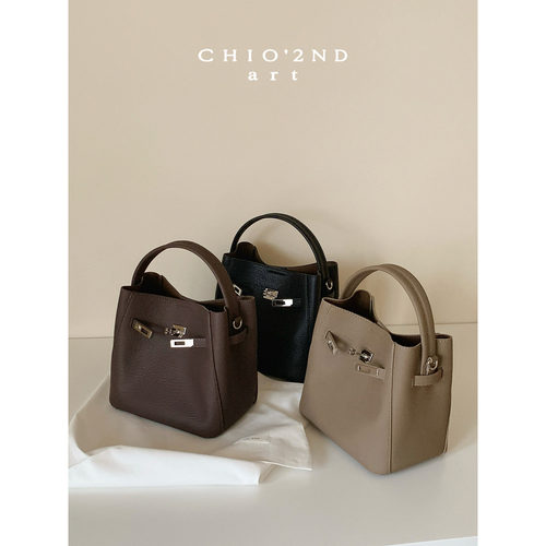 南风Chio2nd戴妃暖咖水桶包