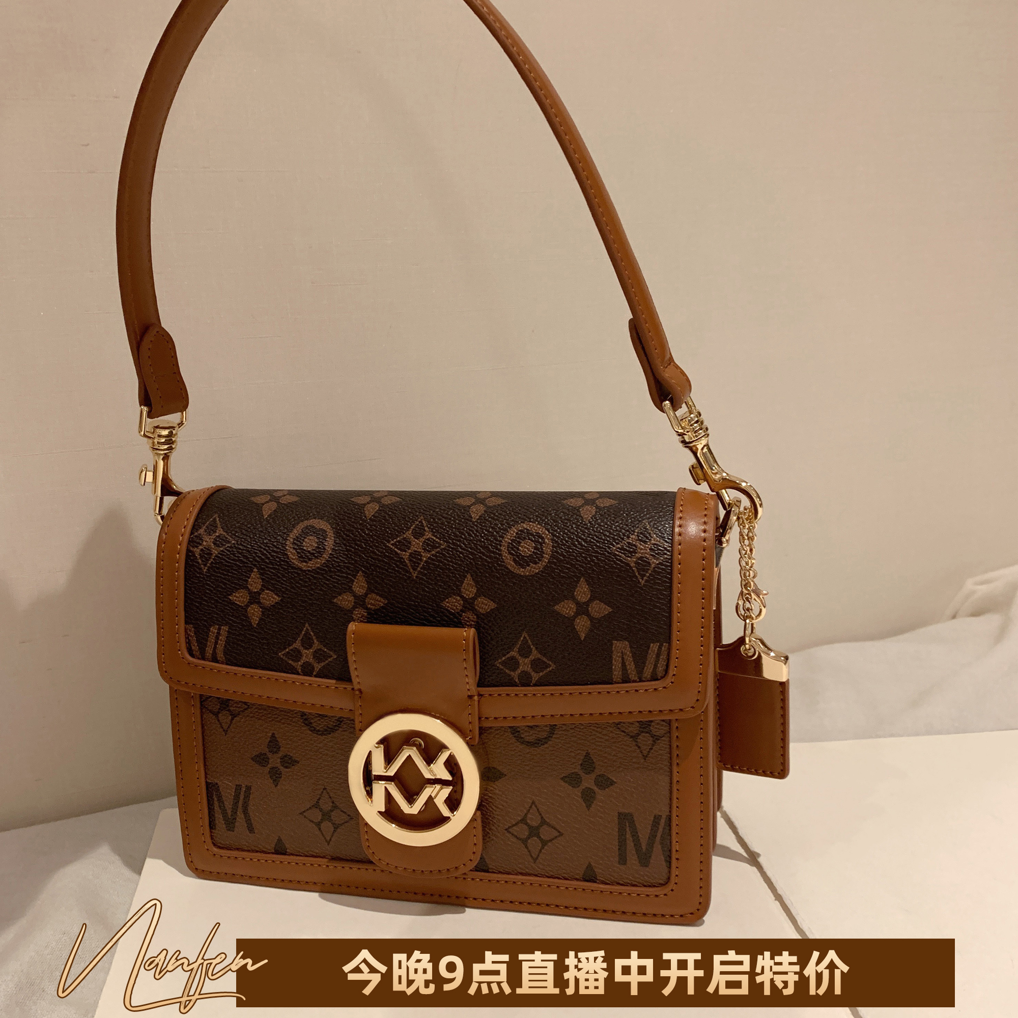 法国miocra koly 复古包包女2020新款潮秋冬季百搭单肩斜挎包