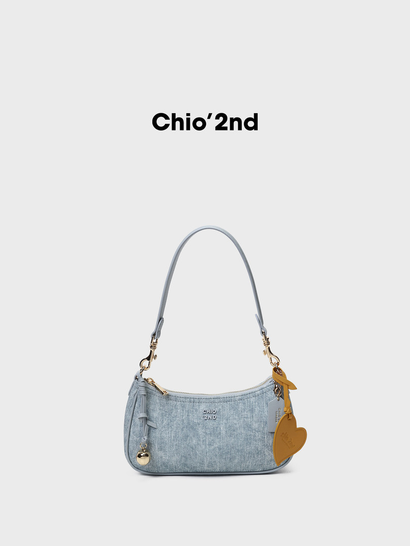Light blue denim shoulder handbag with gold charms