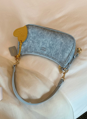 南风Chio2nd 牛仔皮料蓝腋下包包女士2026新款今年流行单肩斜挎包