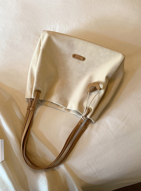 南风Chio2nd 奶杏甜酒托特包包女大容量2026新款休闲单肩斜挎大包