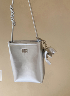 南风Chio2nd 安妮手记牛皮手机包新款2026超火小包包女单肩斜挎包