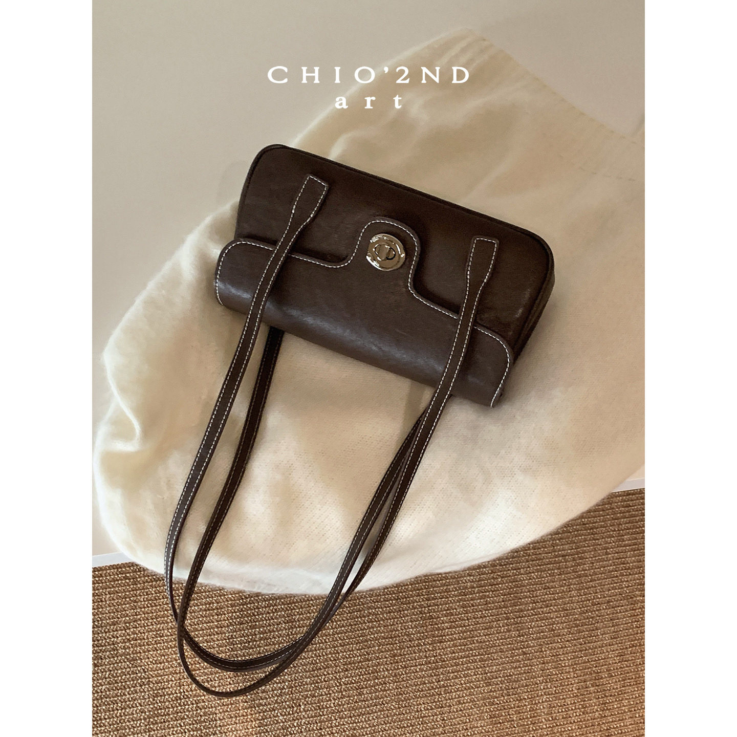 南风Chio2nd衔山抱月小方包图片