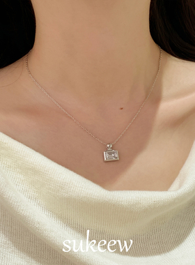 SUKEEW/酥可 方糖香薰·轻奢小众百搭精致方糖香水瓶吊坠项链女