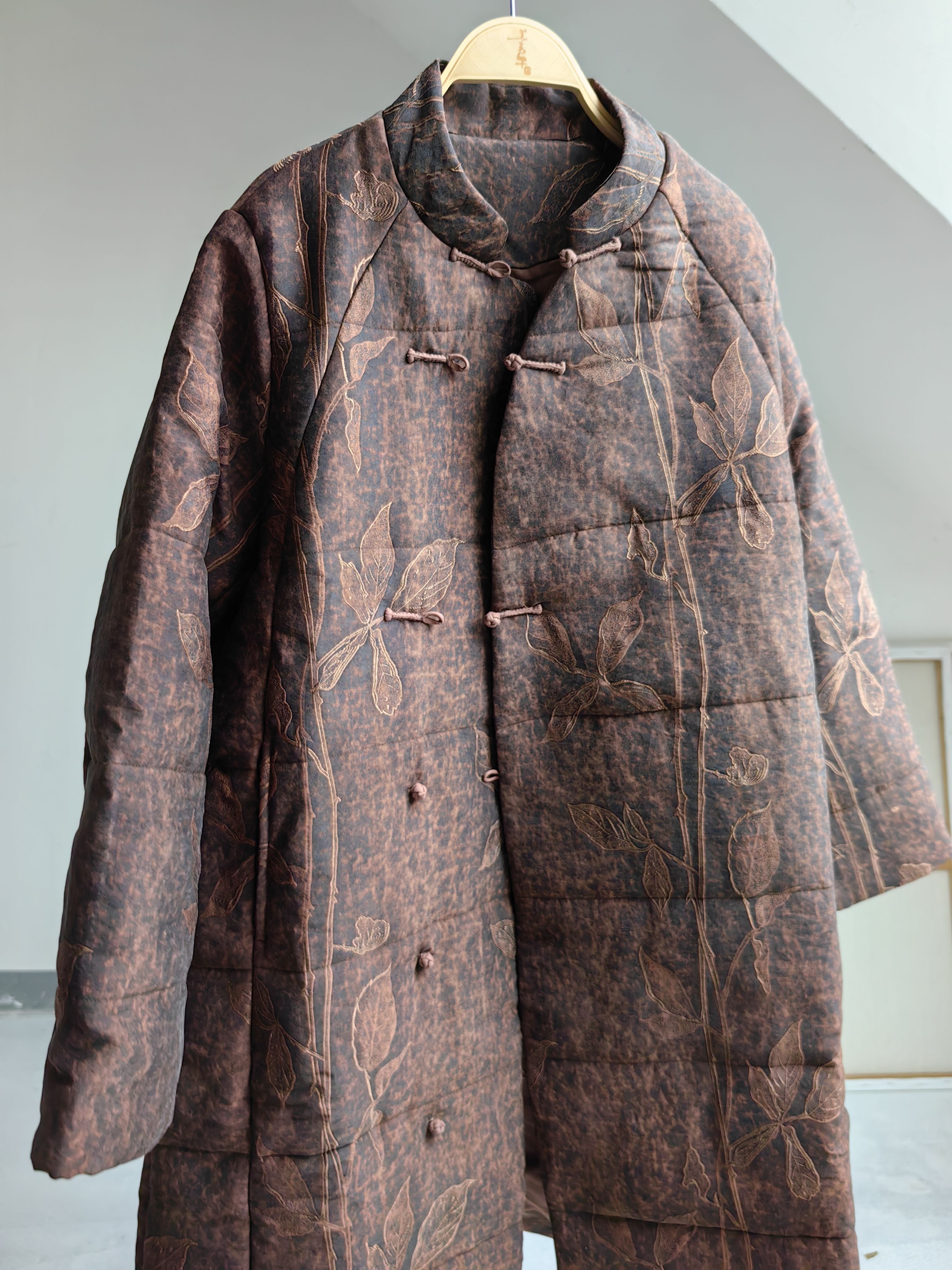 言午葵中国风蚕丝复古斑驳提花全开扣加厚保暖冬季中长棉衣外套