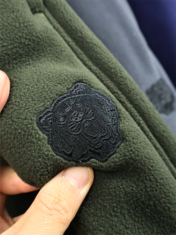 人手一条兄弟们！休闲裤